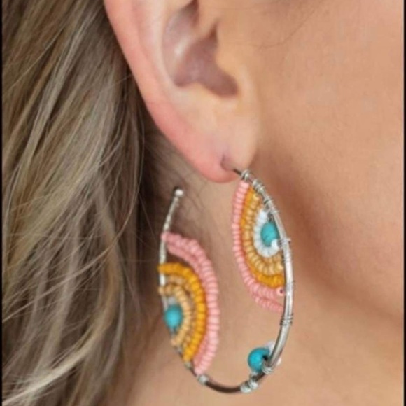 paparazzi Jewelry - Beaded hoops
